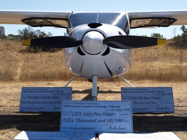 Greener Skies: Quiet, Fuel-Efficient Airplanes Race in NASA Challenge
