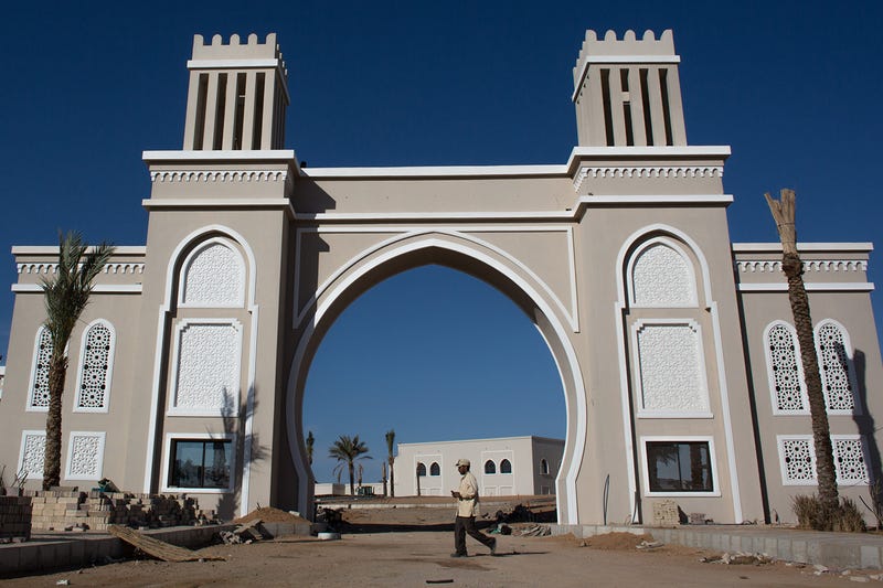 Photos From an Abandoned Resort Town Show How Terrorism Destroyed Tourism in Egypt