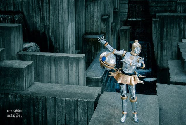 League of Legends Cosplay That's so Good it Doesn't Look Human