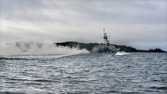 Alerta en Suecia: buscan un submarino que habría ingresado ilegalmente Lbavhkpoczzmojhfycov