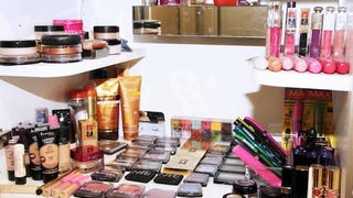 Mindy Kaling Shops At Loehmann's, And Other Tales