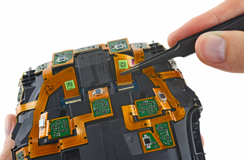 Las tripas del visor HTC Vive revelan una fascinante y compleja maquinaria de ingeniería