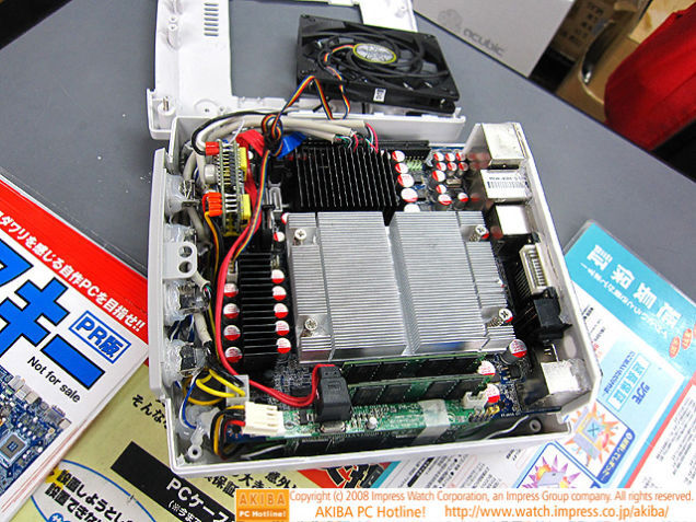 Oh Yes, A Dreamcast PC With Blu-ray