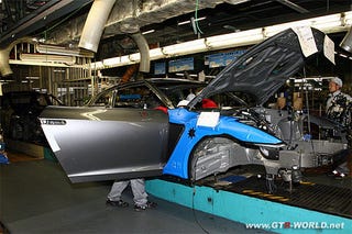 Nissan To Temporarily Halt GT-R Orders Due To Possible Production Issues