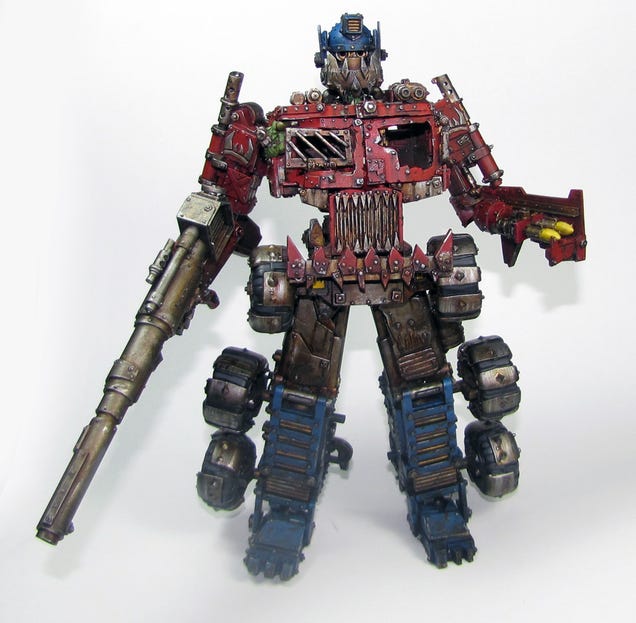 When Optimus Prime Meets Warhammer, My Jaw Drops