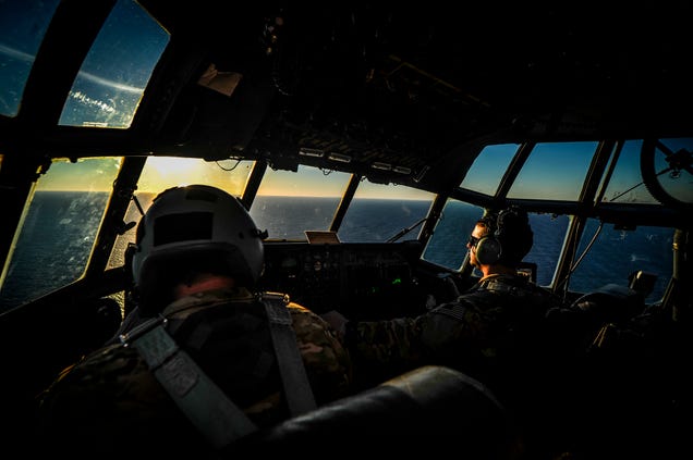 A beautiful photo of the cockpit of the Lockheed MC-130