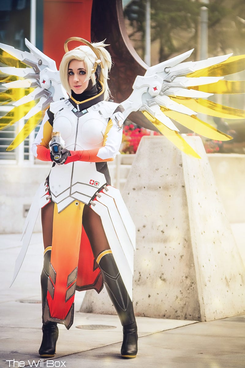 The Best Overwatch Cosplay