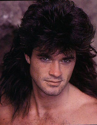 The 8 Worst Hairdos A Man Can Have