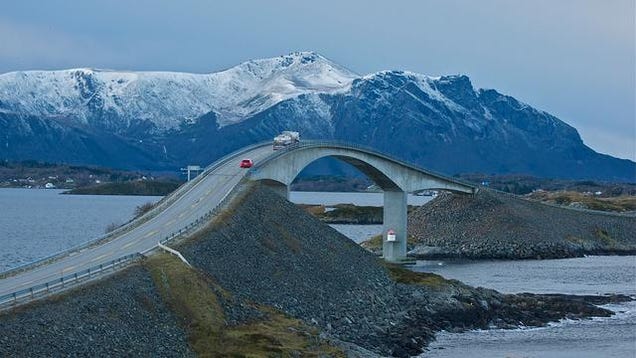 The Ten Scariest Bridges In The World