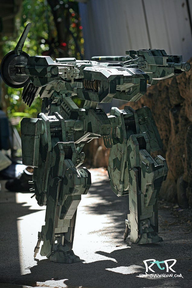 The Biggest, And Most Badass Video Game Toy Of All Time Is Finished