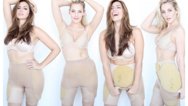 A Victoria's Secret Model With and Without Photoshop