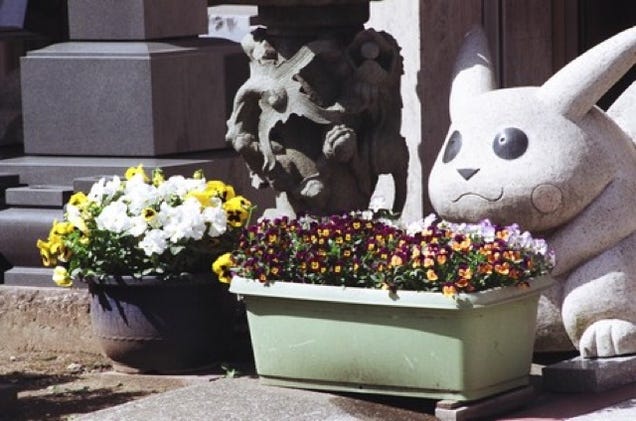Japan's Cute and Nerdy Stone Statues Will Delight You