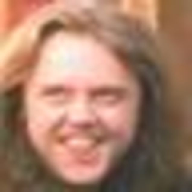 Lindsay Lohan Starts In With Dr. Drew On Twitter