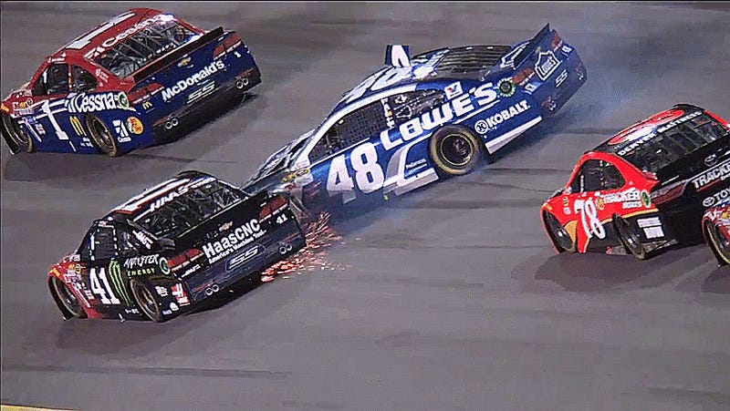 Matt Kenseth Will Start Daytona 500 At The Back Following Massive Can-Am Duel Wreck