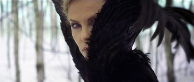 New images of Charlize Theron's soul-sucking Evil Queen ushers back the era of Black Fantasy