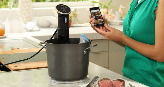 You Can Control Anova's New Precision Sous-Vide Cooker With Your Phone