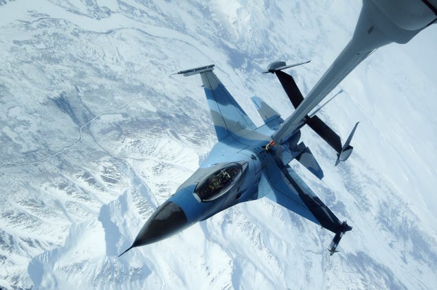 50 Totally Stunning Combat Aircraft Photos Taken Around Alaska