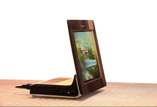 Kodak Wireless OLED Picture Frames Boast 30,000:1 Contrast Ratio