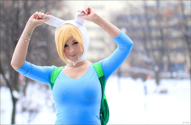 An Almost Perfect Week Of Video Game Cosplay