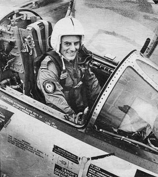 The Touch-Roll-Touch Was One Of The Craziest Maneuvers Done In A Fighter