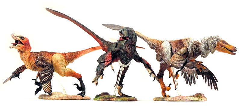 Hay muchas figuras de velociraptores, pero solo estas..