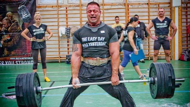 Two Fitness MMOs Go Mano a Mano with Their PvP Plans