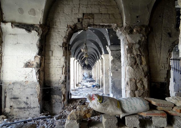 Hermosos tesoros arqueológicos absurdamente destruidos por el hombre