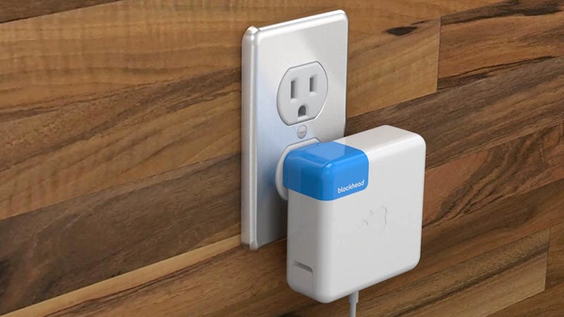 A Simple Angled Plug Just Fixed Everything Wrong With Apple's MacBook Power Adapter