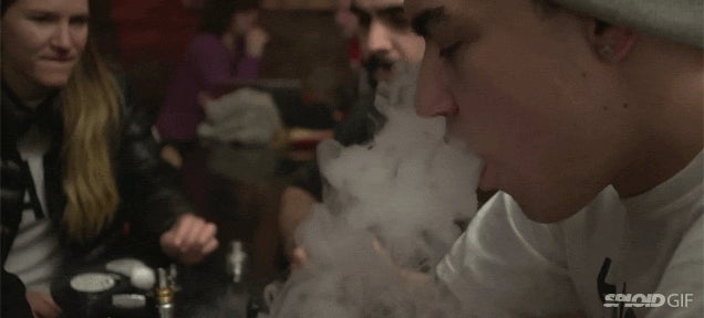 Short film: What you need to know about vaping and e-cigarettes