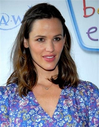 Jennifer Garner Seeks Protection From Psycho Stalker