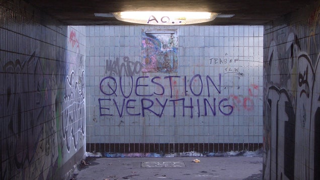 The Three Questions You Should Ask to Think More Critically