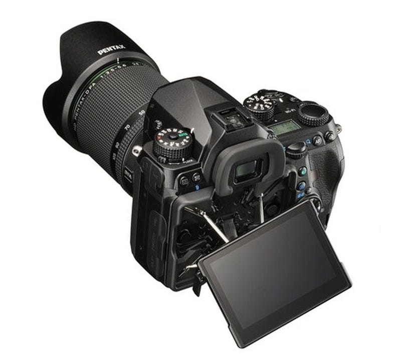 The First Pentax Full-Frame DSLR Is a Beauty