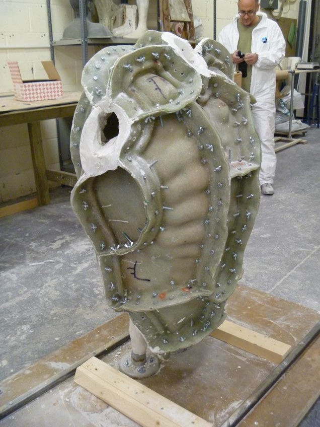 Prometheus set photos show what's under the Engineers' robes, plus a never-before-seen character