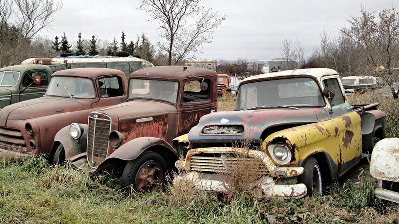 Canadian Truck Junkyard Gallery