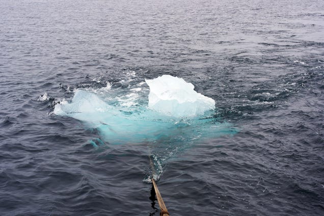 What It Takes To Transport 112 Tons of Arctic Ice Over 2,000 Miles