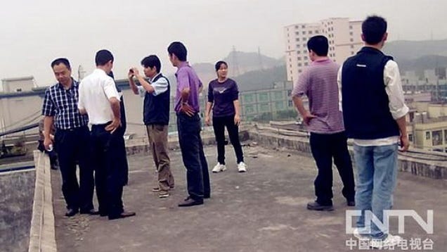 Foxconn Workers Use Suicide Threats as Bargaining Tool. Again.