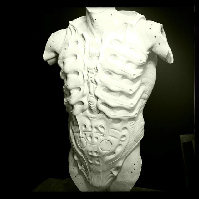 Prometheus set photos show what's under the Engineers' robes, plus a never-before-seen character