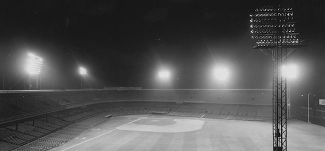 How Baseball&#39;s First Major League Night Game Got Its Lights