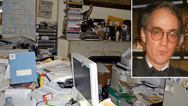 The National Arts Club's Racist, Crazy, Bird-Murdering Hoarder President Takes a 'Vacation'