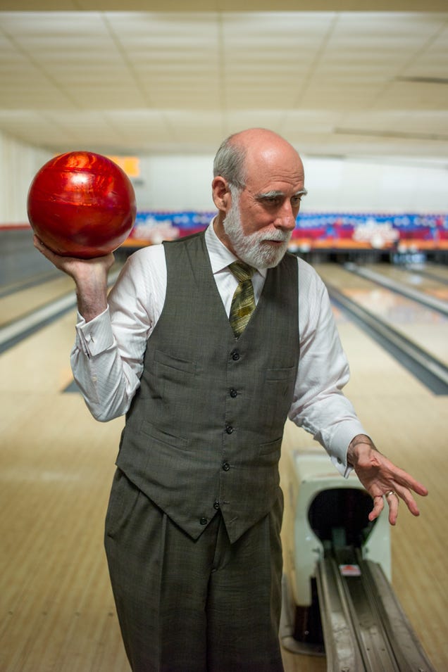 Bowling with God: Vint Cerf Talks Time Travel, Porn, and Web Addiction