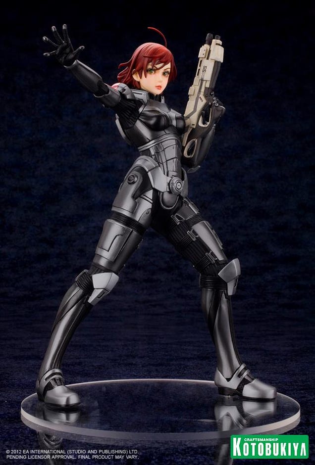 Japanese FemShep Statue is Surprisingly Unsexy