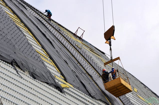 Así es la nueva y enorme cúpula que cubre el sarcófago de Chernóbil