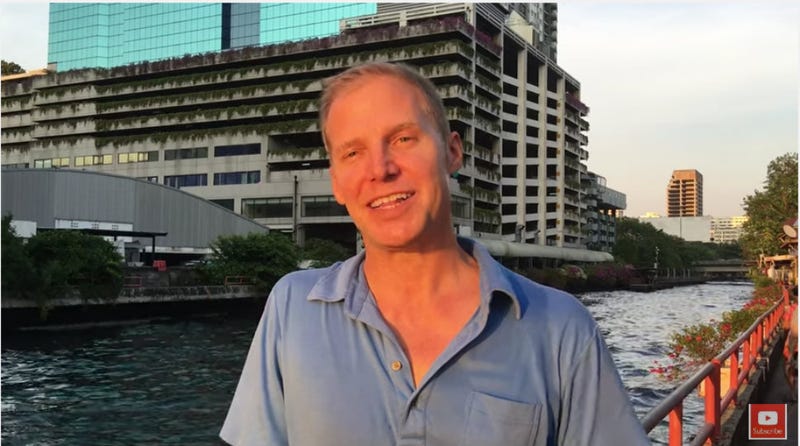 Extra-Ambitious Man Wants to 'Recreate' 9/11 Attacks in a Field To See If It Was All a Hoax