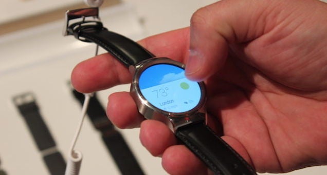 Huawei's Android Wear Watch Is Handsome, But Still Too Bulky