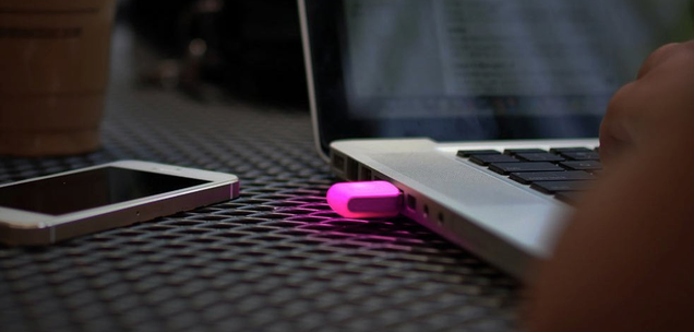 Set This Flashing USB Dongle to Notify You of Just About Anything