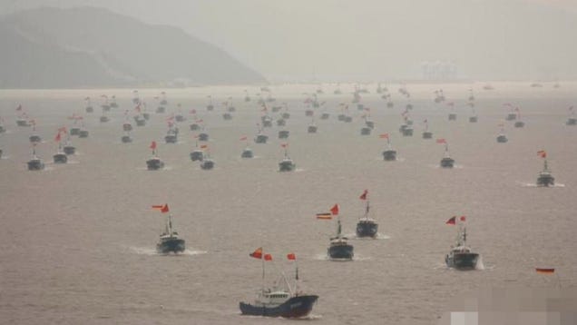 China Launches "One Thousand" Ships to Protect Disputed Islands