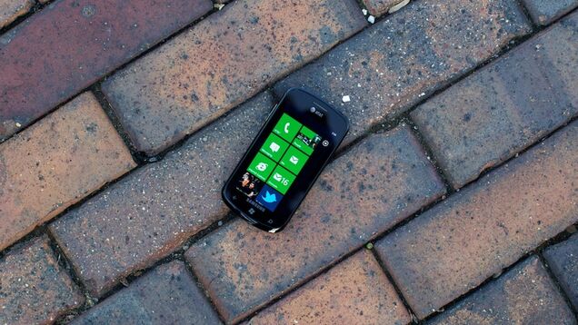 Windows Phone 7 Review: Ladies and Gentlemen, We Have Ourselves a Race