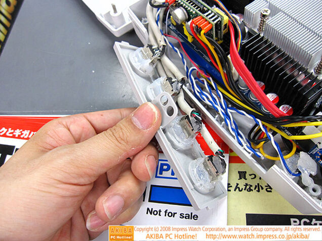 Oh Yes, A Dreamcast PC With Blu-ray