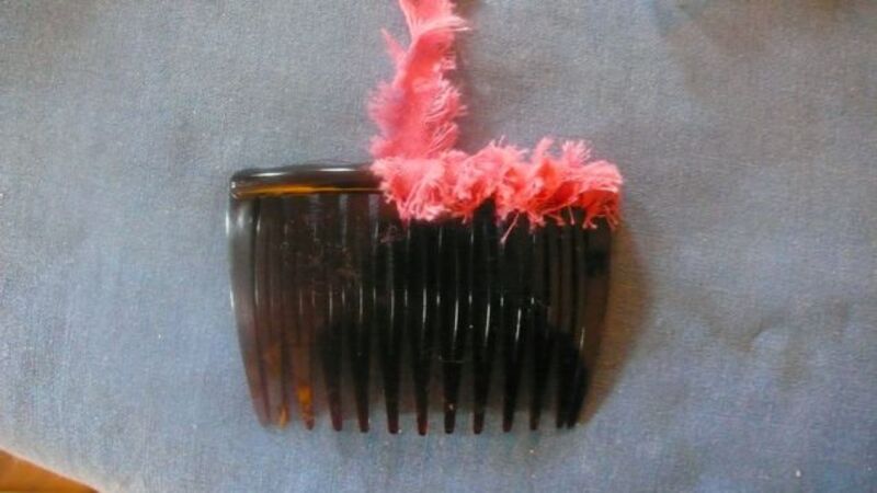 How To Make A Colorful Wrapped Hair Comb