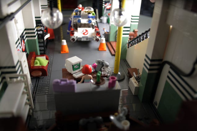 The Ghostbusters' HQ, Incredibly Recreated With LEGO